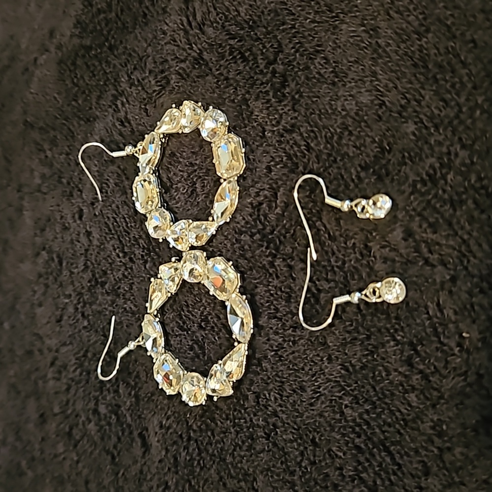 2-Pair Earrings
